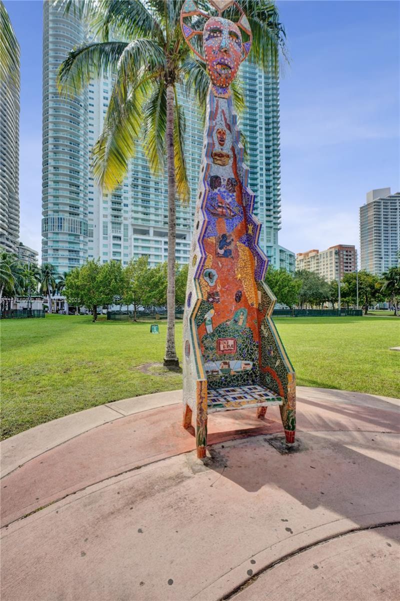 1900 N Bayshore Dr, Unit 3207, Miami, FL 33132 Photo