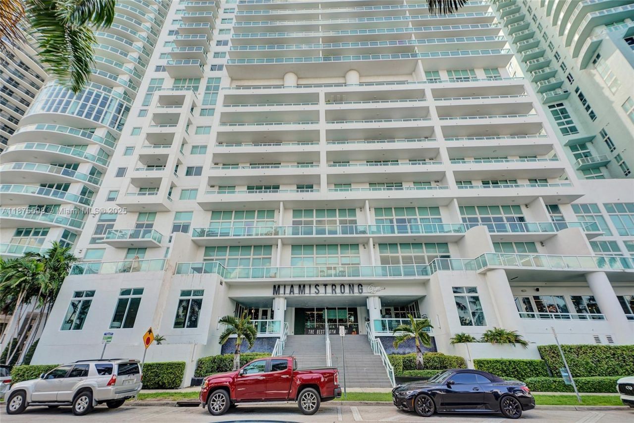 1900 N Bayshore Dr, Unit 3207, Miami, FL 33132 Photo