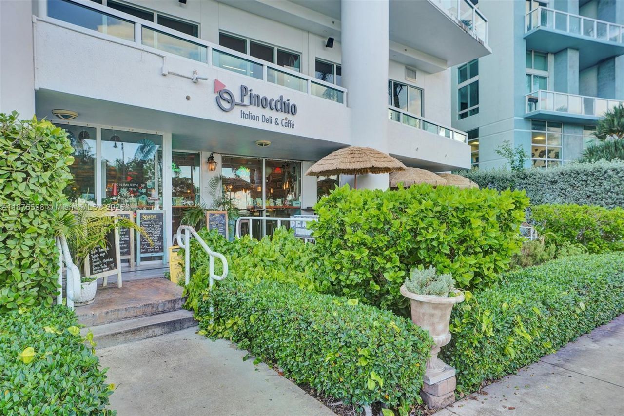 1900 N Bayshore Dr, Unit 3207, Miami, FL 33132 Photo