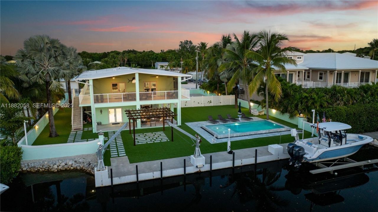 889 Ellen Dr, Key Largo, FL 33037 Photo