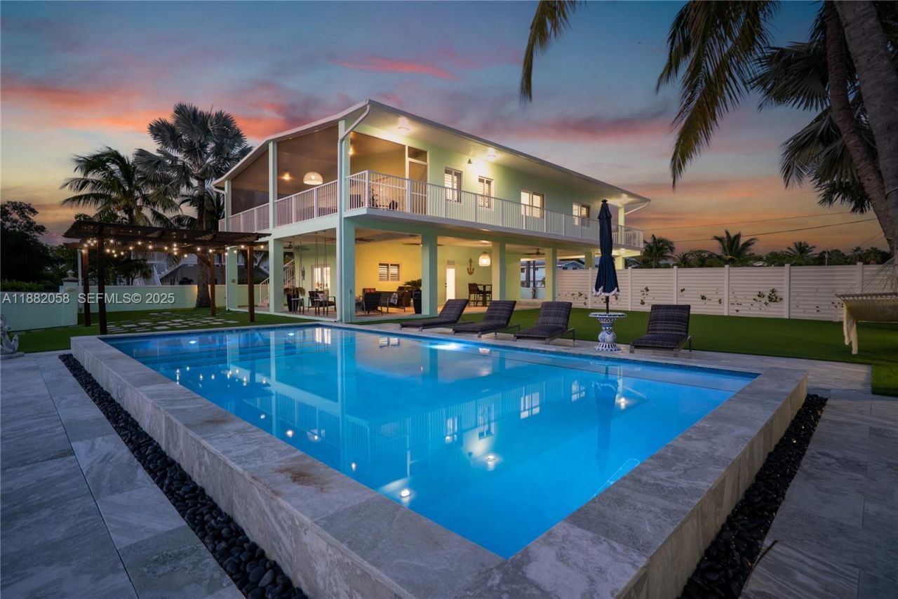 889 Ellen Dr, Key Largo, FL 33037 Photo