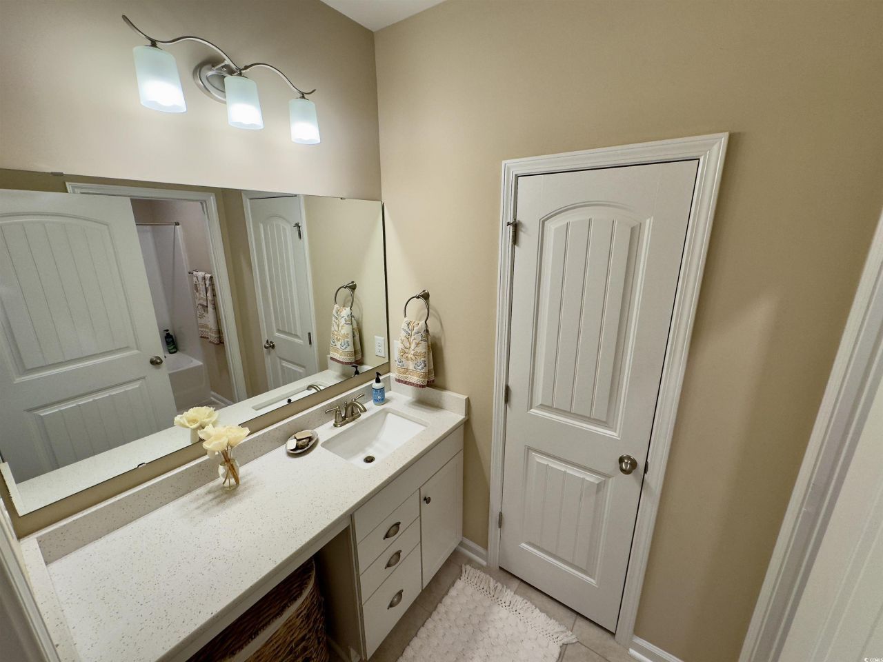 591 Hickman St. Photo 20