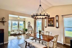 591 Hickman St. photo 4