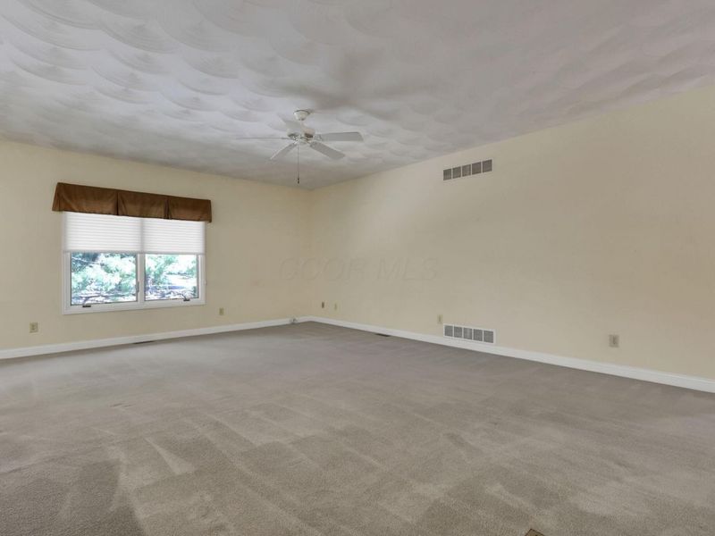 6050 Kentigern Court S, Dublin, OH 43017 Photo 12