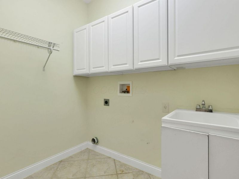 6050 Kentigern Court S, Dublin, OH 43017 Photo 52