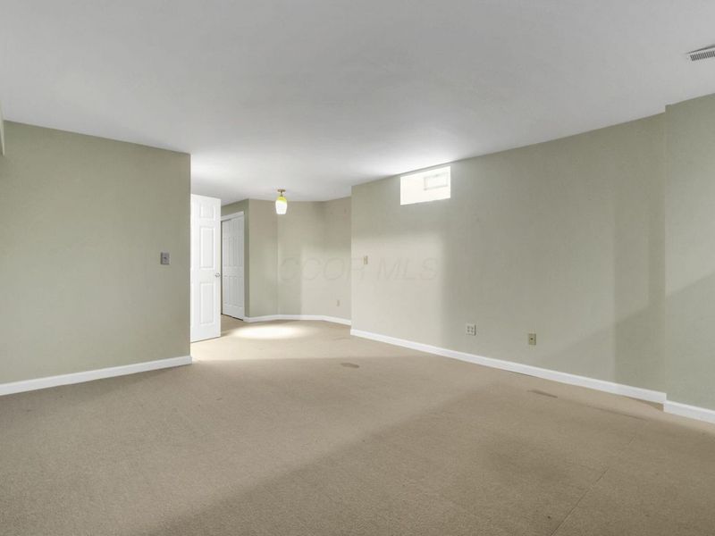 6050 Kentigern Court S, Dublin, OH 43017 Photo 57