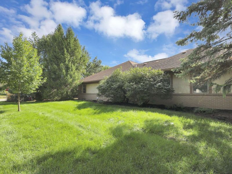 6050 Kentigern Court S, Dublin, OH 43017 Photo 67