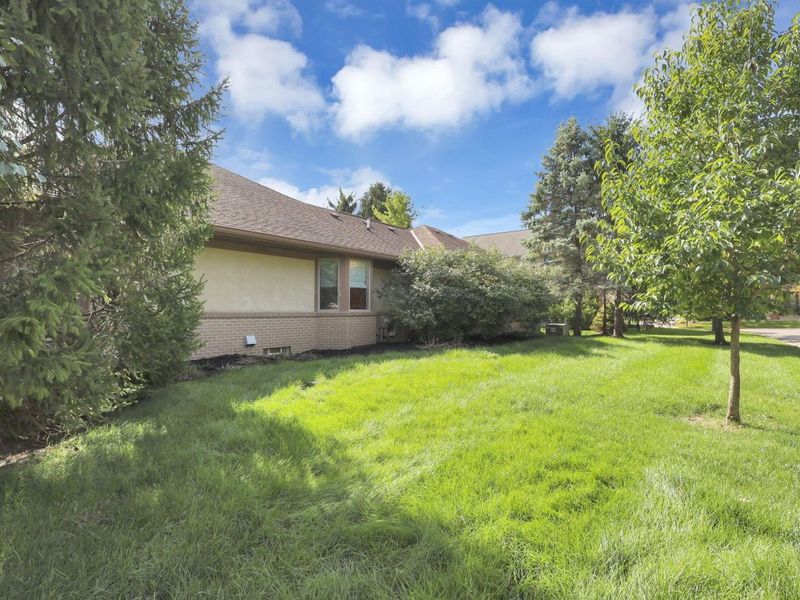 6050 Kentigern Court S, Dublin, OH 43017 Photo 68