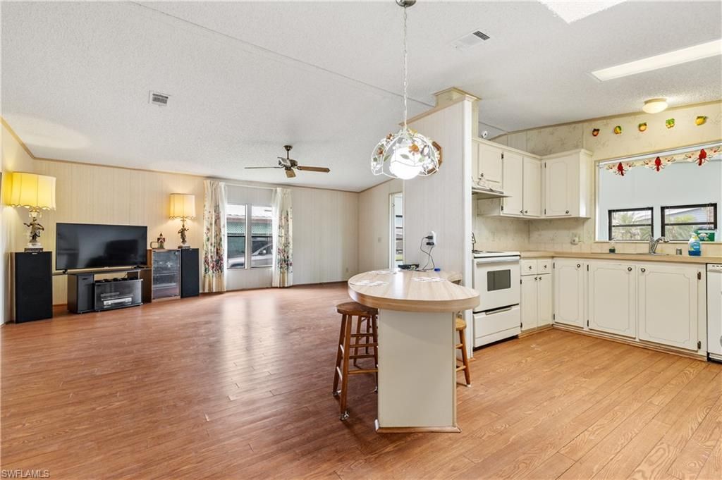 9266 Desoto Dr, North Fort Myers, FL 33903 Photo