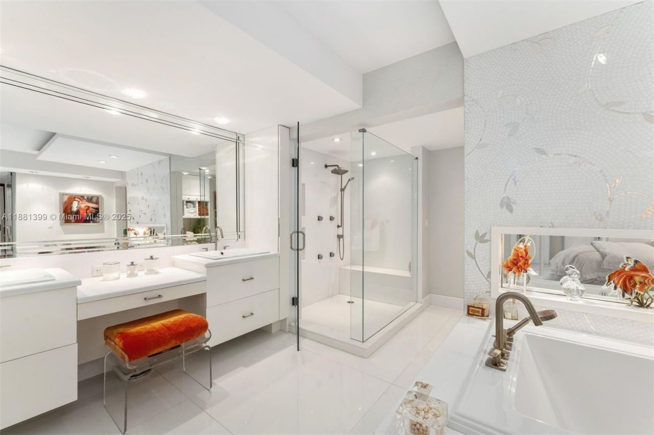 10155 Collins Ave, Unit 1401, Bal Harbour, FL 33154 Photo