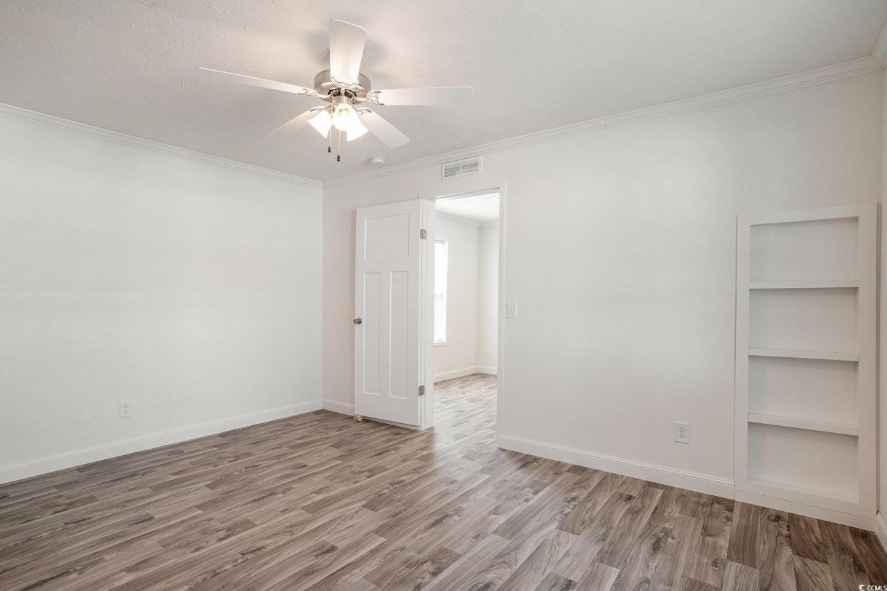 978 Periwinkle Pl. Photo 15