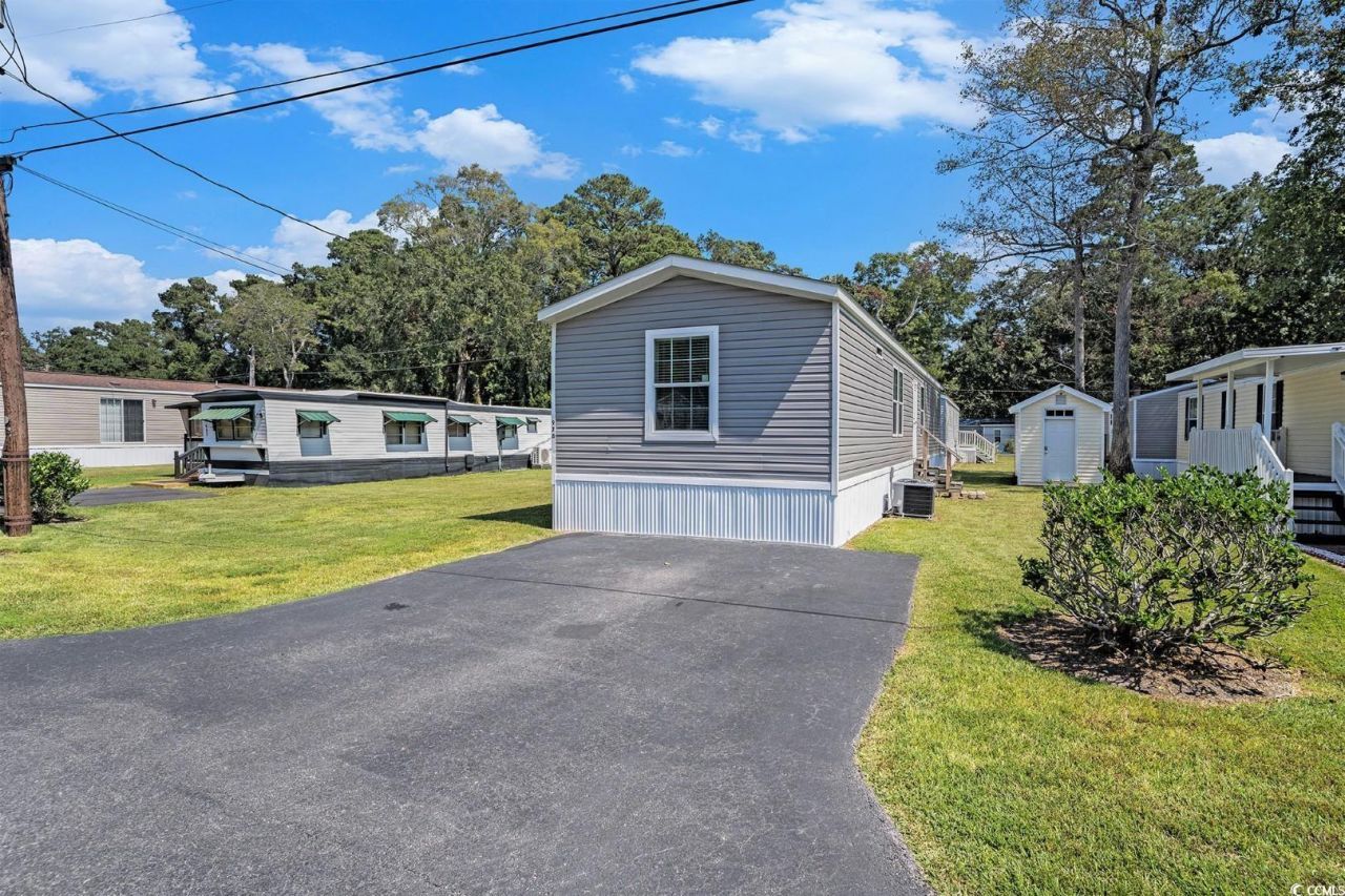 978 Periwinkle Pl. Photo 25