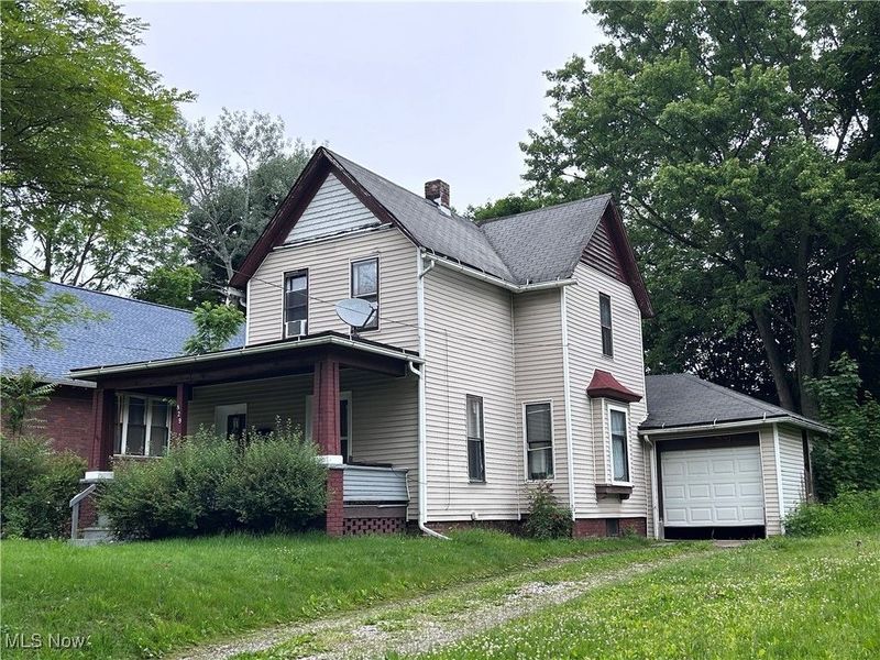 829 Yale Street, Akron, OH 44311 Photo 2