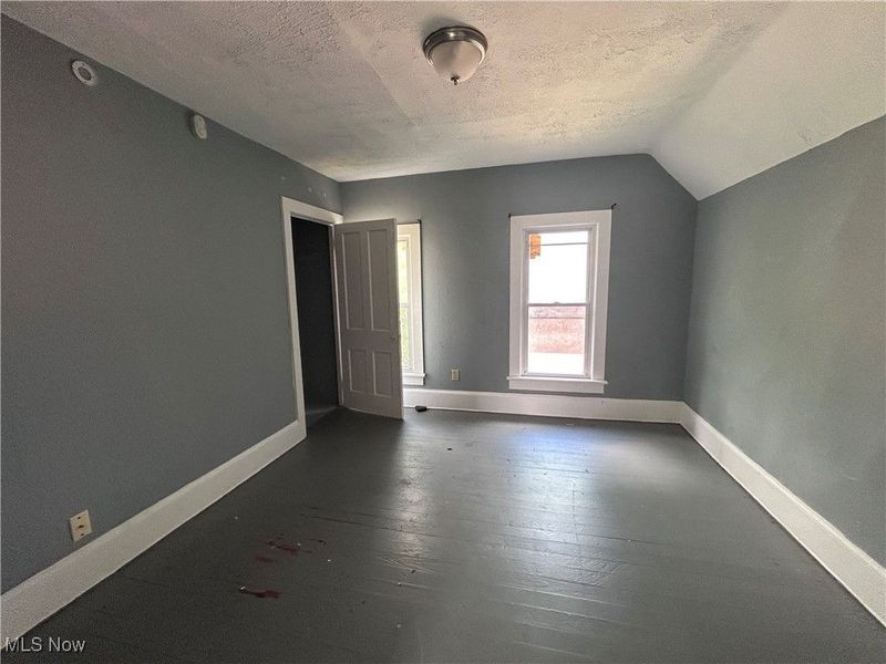 829 Yale Street, Akron, OH 44311 Photo 3