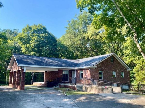 4 Colonial Drive, Rome, GA 30165