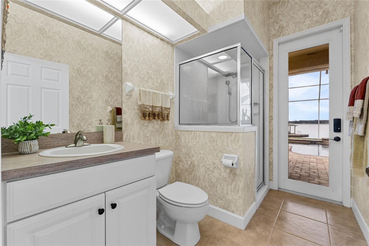 220 Ruby Lake Lane, Winter Haven, FL 33884 Photo