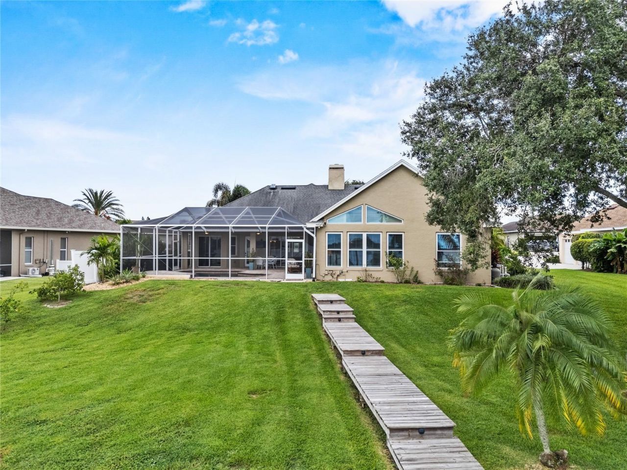 220 Ruby Lake Lane, Winter Haven, FL 33884 Photo