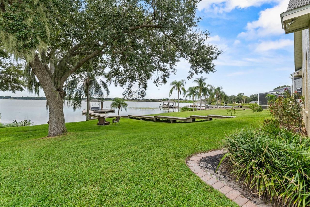 220 Ruby Lake Lane, Winter Haven, FL 33884 Photo