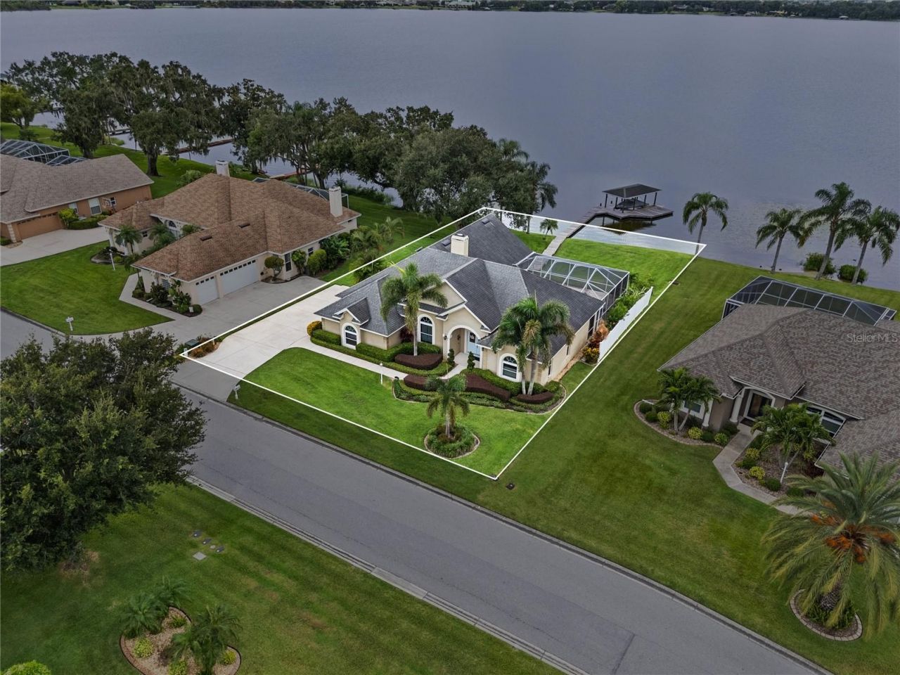 220 Ruby Lake Lane, Winter Haven, FL 33884 Photo