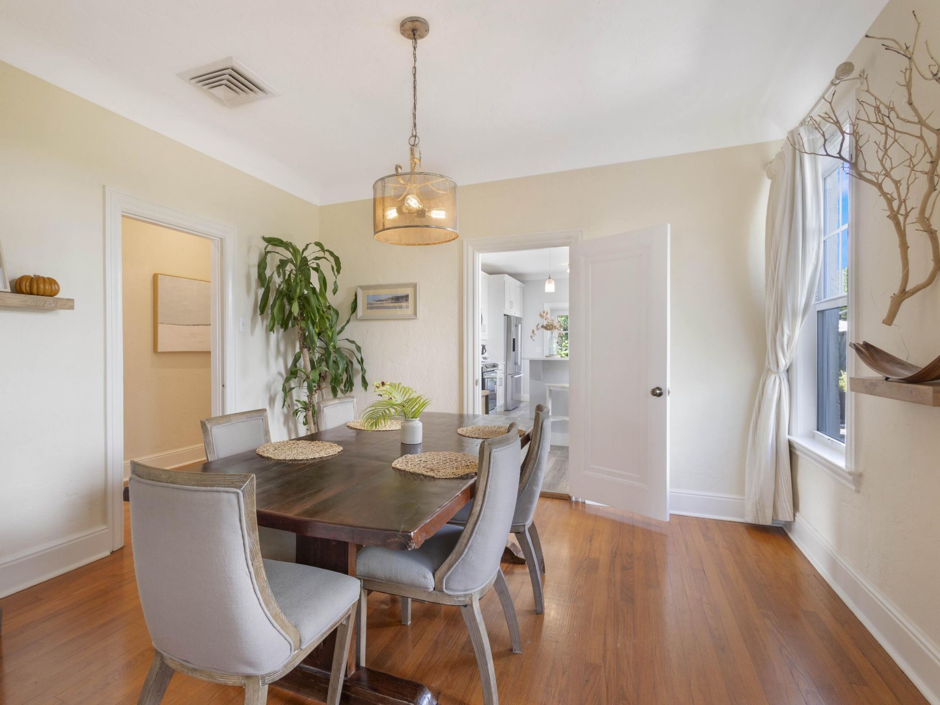 910 NE 2nd Avenue, Delray Beach, FL 33444 Photo