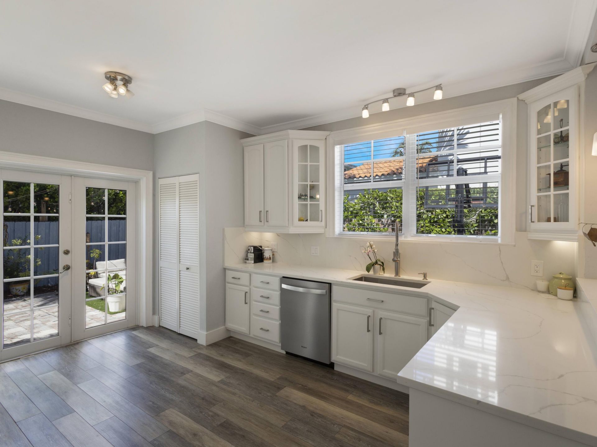 910 NE 2nd Avenue, Delray Beach, FL 33444 Photo