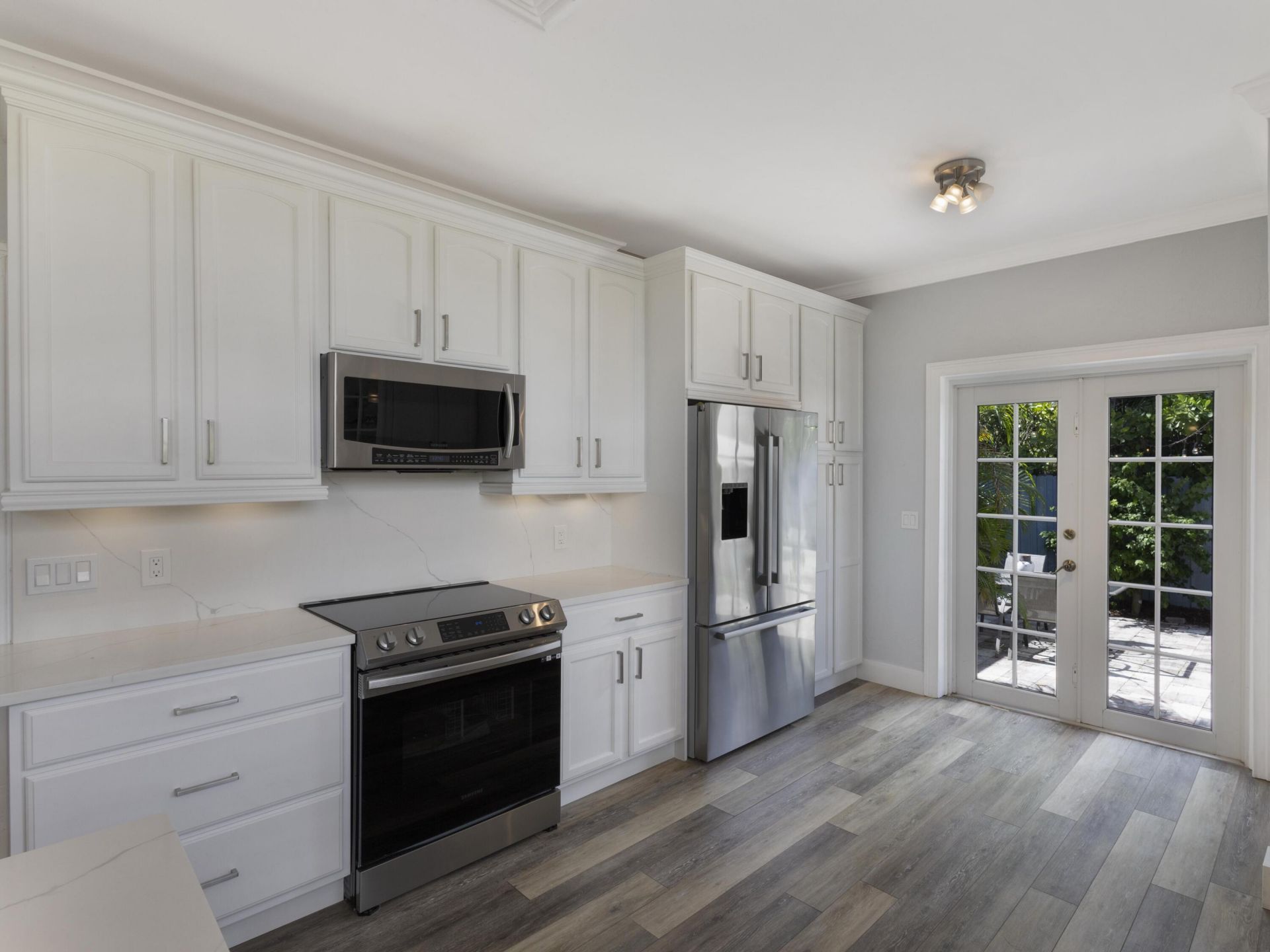 910 NE 2nd Avenue, Delray Beach, FL 33444 Photo