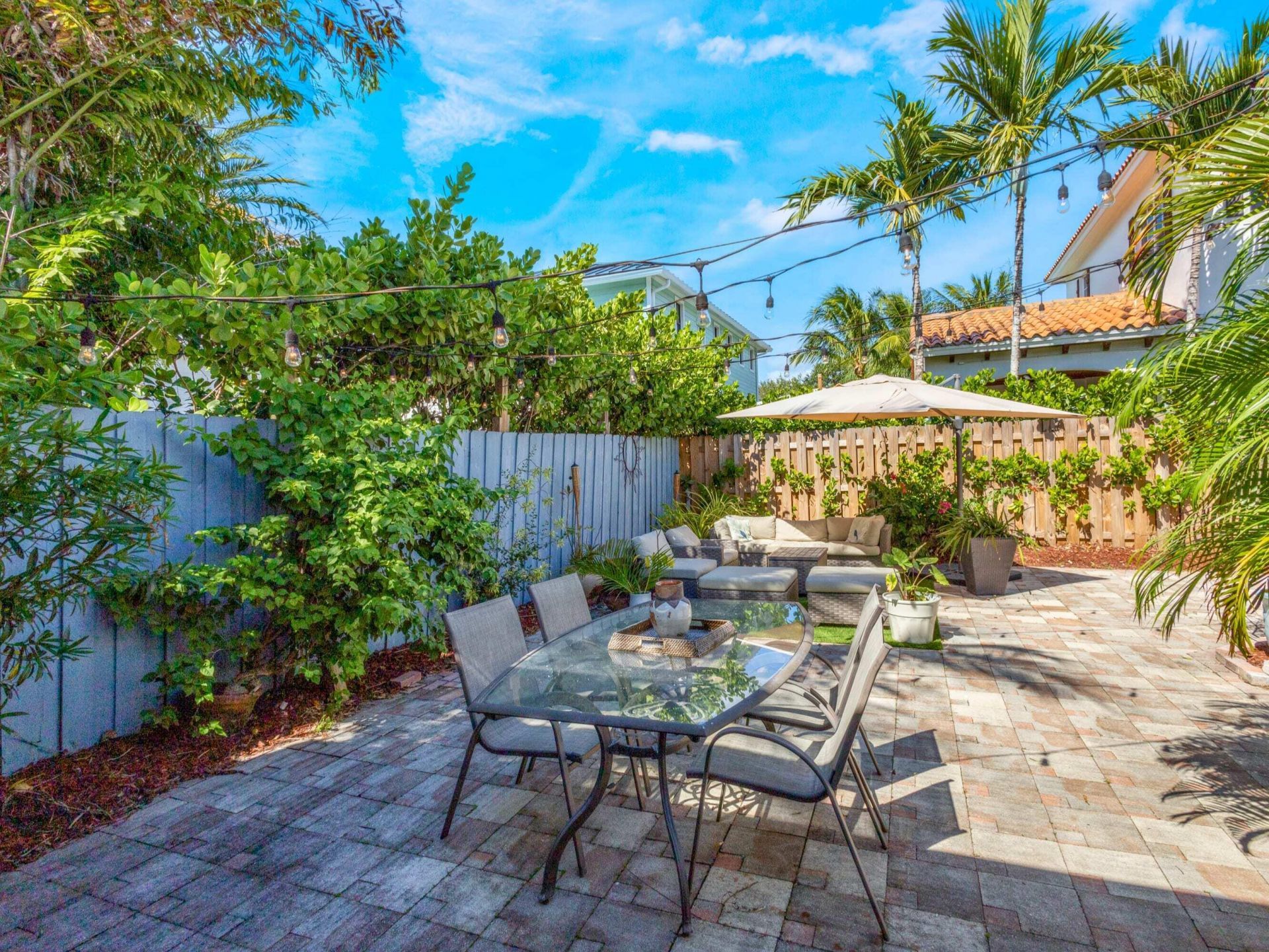 910 NE 2nd Avenue, Delray Beach, FL 33444 Photo