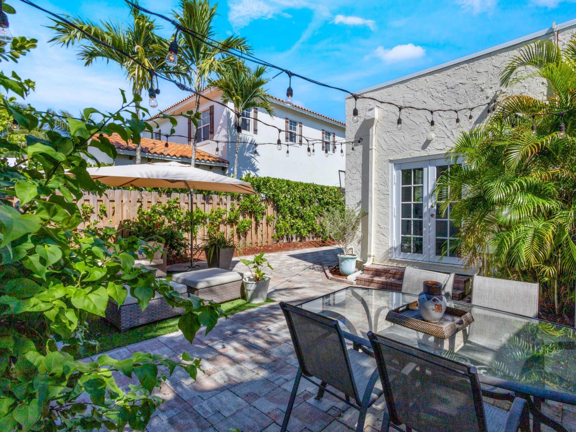 910 NE 2nd Avenue, Delray Beach, FL 33444 Photo