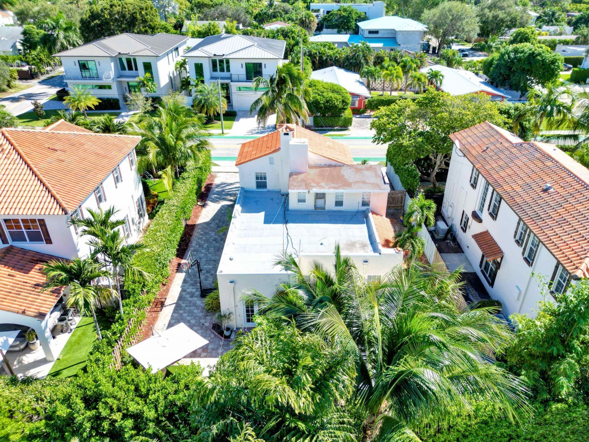 910 NE 2nd Avenue, Delray Beach, FL 33444 Photo