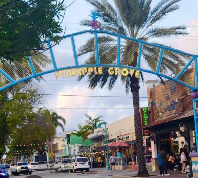 910 NE 2nd Avenue, Delray Beach, FL 33444 Photo