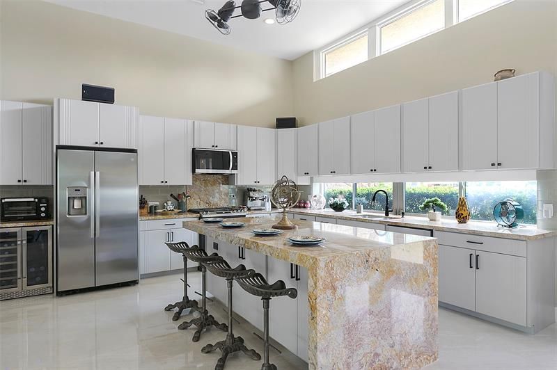 2701 NE 2nd Ave, Wilton Manors, FL 33334 Photo