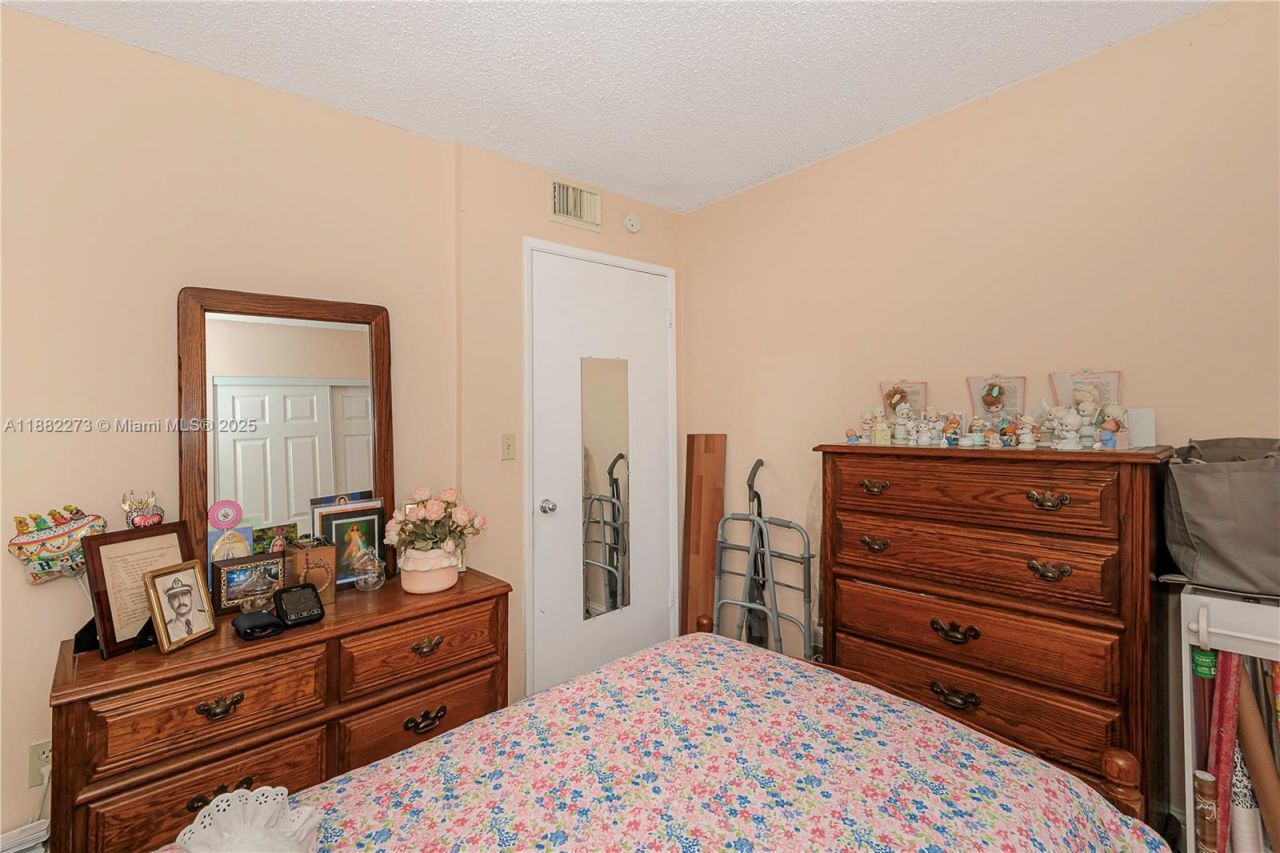 7611 SW 153rd Ct, Unit 105, Miami, FL 33193 Photo