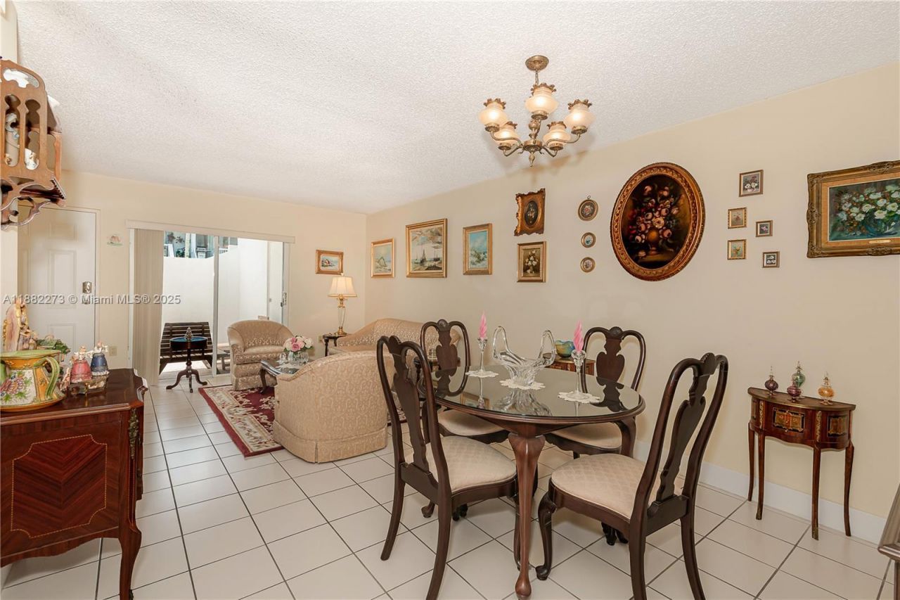 7611 SW 153rd Ct, Unit 105, Miami, FL 33193 Photo