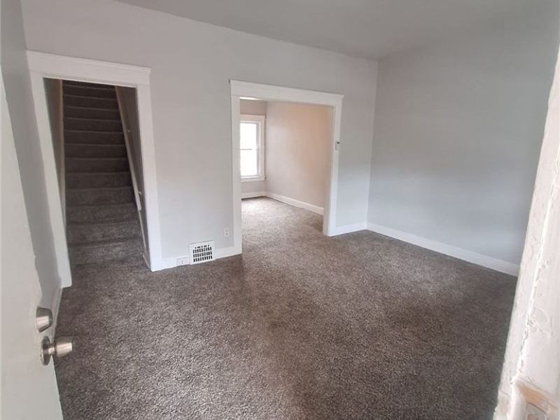 4158 E 120th Street, Cleveland, OH 44105 Photo 12