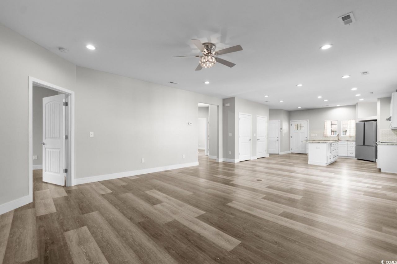 1719 Horry St. Photo 10