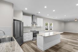 1719 Horry St. photo 4