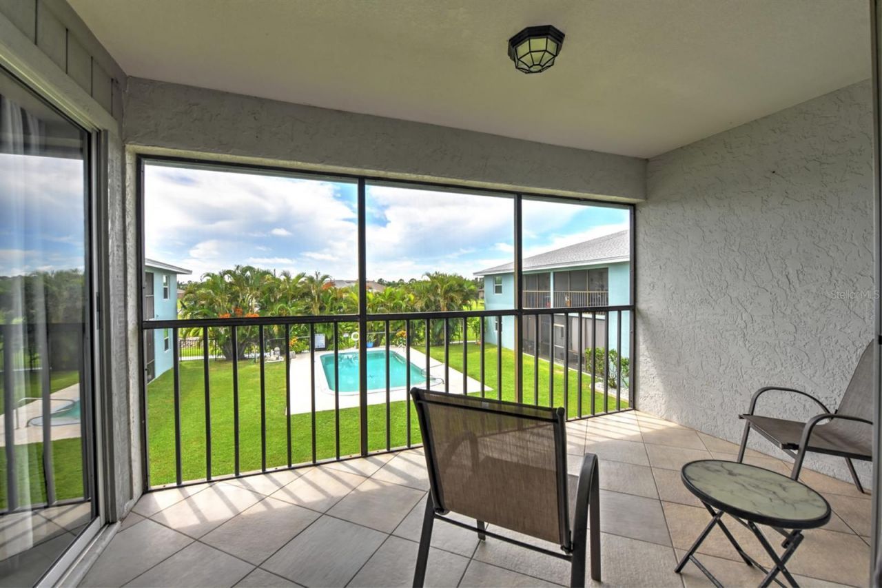 449 Royal Poinciana, Unit 221, Punta Gorda, FL 33955 Photo