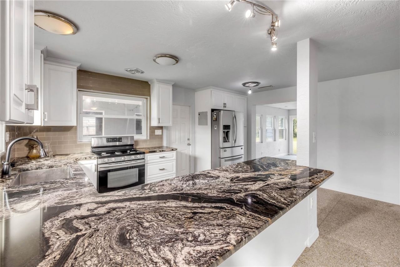 719 Jane Avenue, New Smyrna Beach, FL 32168 Photo