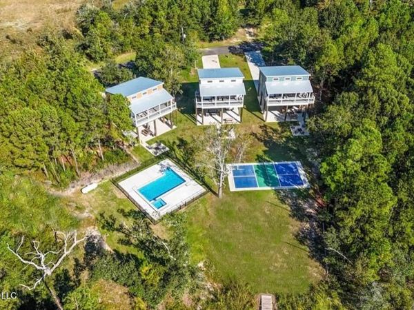 6191 Clermont Boulevard, Bay Saint Louis, MS 39520