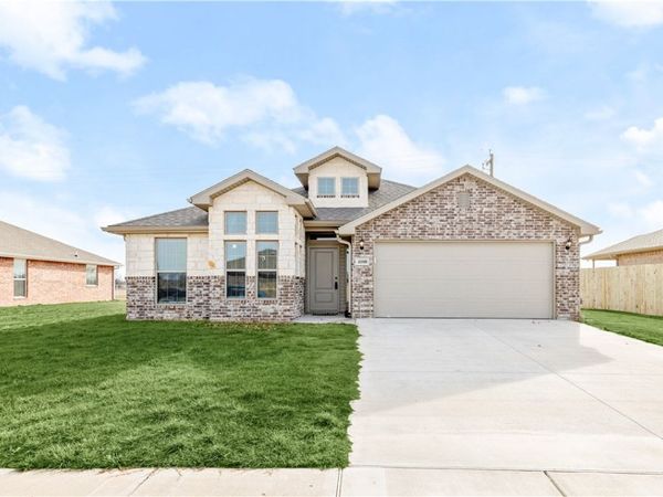 4108 E Razorbill Drive, Siloam Springs, AR 72761