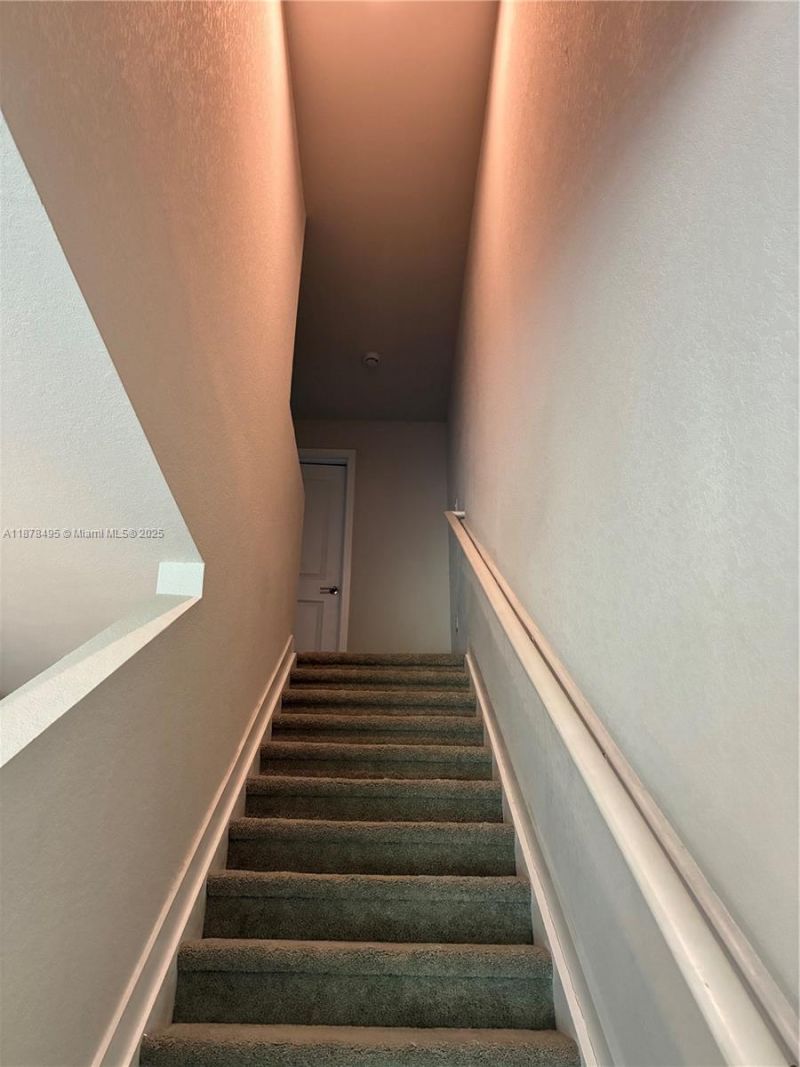 1069 NW 4th Ter, Florida City, FL 33034 Photo