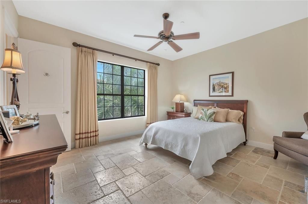 2543 Marquesa Royale Ln, Unit PH 301, Naples, FL 34109 Photo