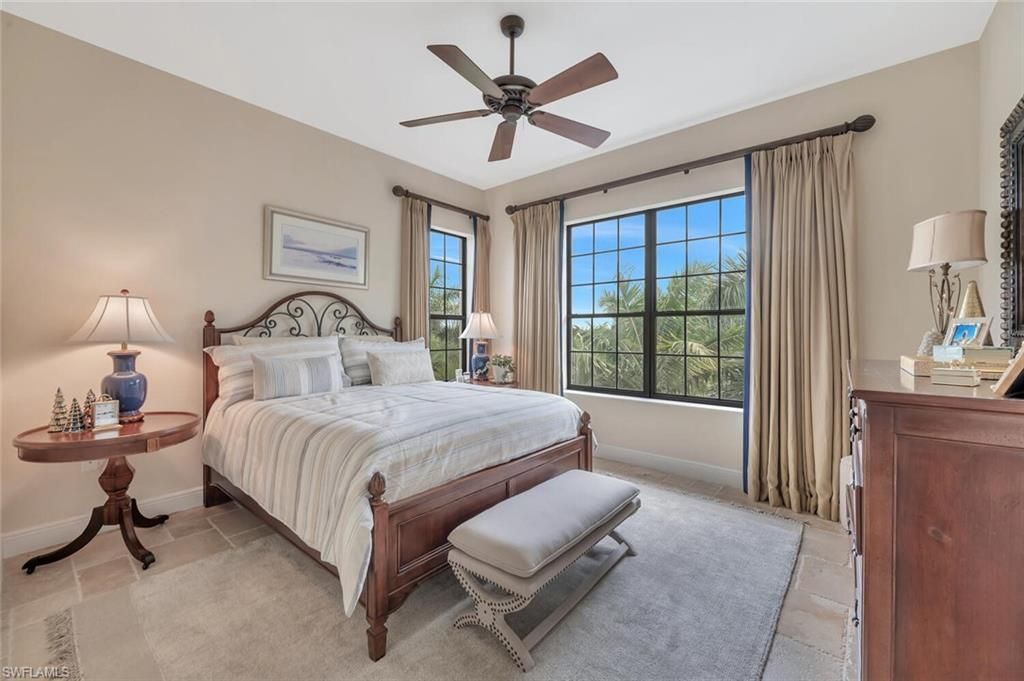 2543 Marquesa Royale Ln, Unit PH 301, Naples, FL 34109 Photo