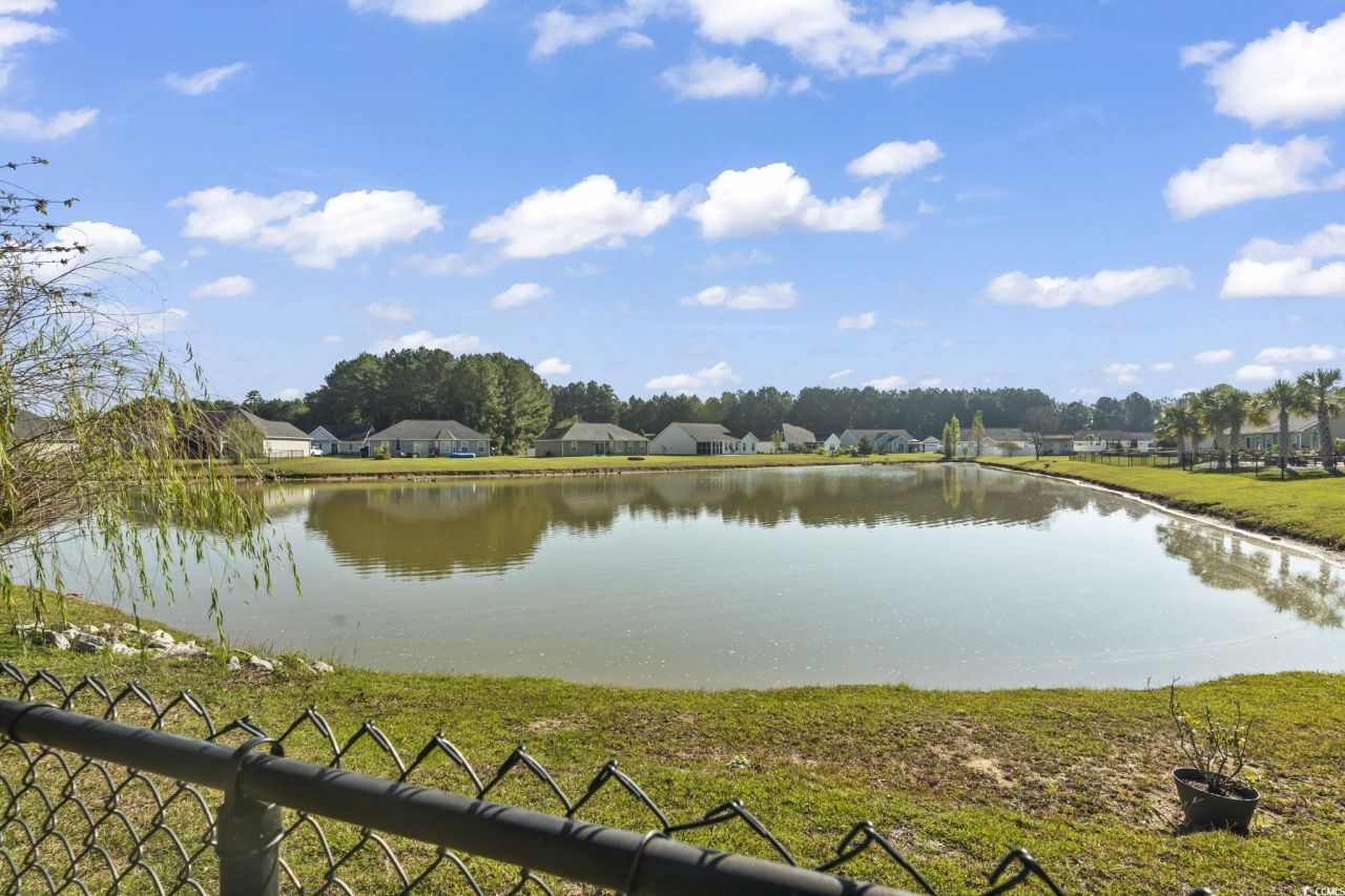 222 Macarthur Dr. Photo 7