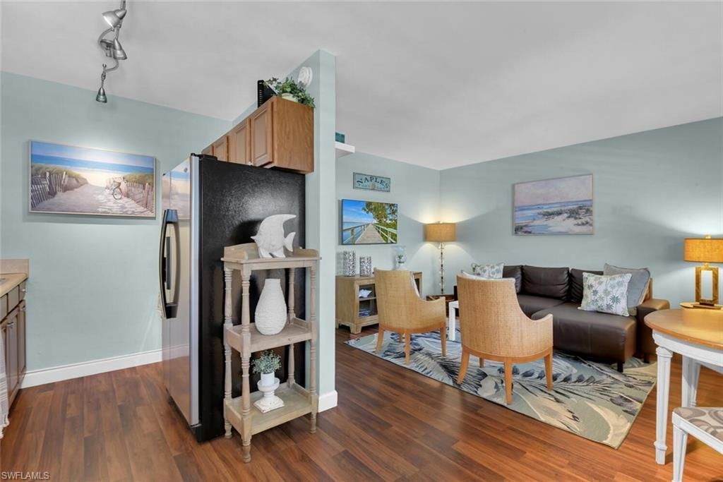 546 4th Ave S, Unit 7, Naples, FL 34102 Photo