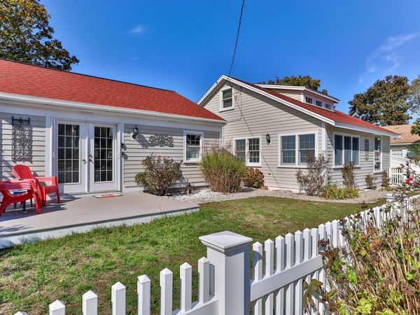 23 Doric Avenue, West Dennis, MA 02670