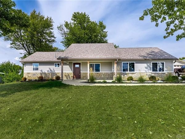 4124 Rosehill Drive, Beavercreek, OH 45431