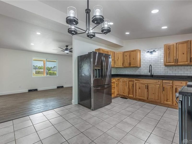 4124 Rosehill Drive, Beavercreek, OH 45431 Photo 6