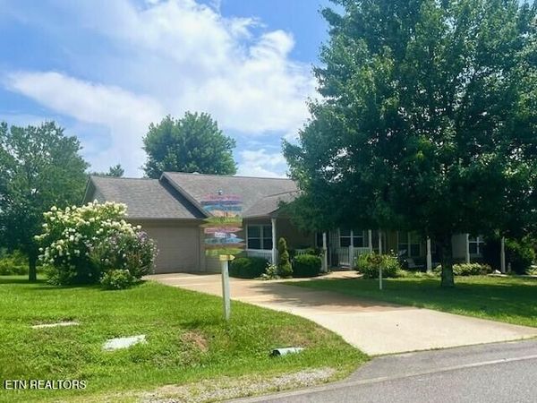 165 Grandview Lane, Crossville, TN 38571