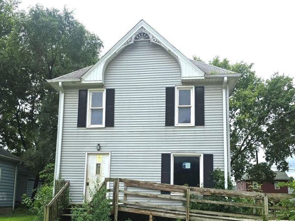 56 Lafayette Street, Waterloo, IA 50703